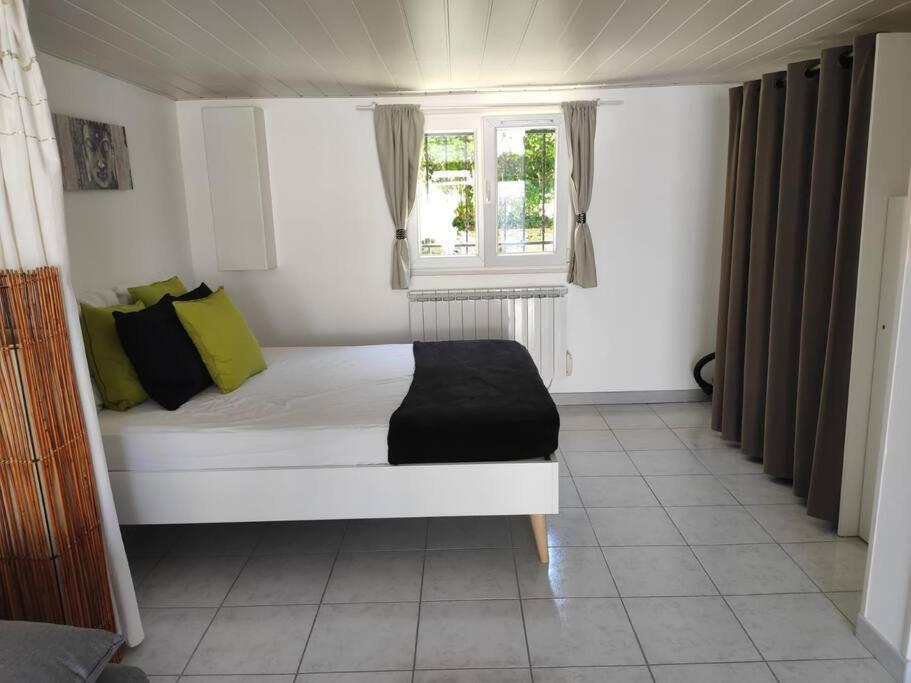 Logement Amboise Centre Avec Terrasse Privee Kültér fotó